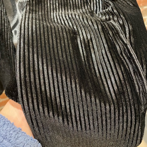 BCBGeneration "velvet" ribbed blazer - Picture 9 of 13